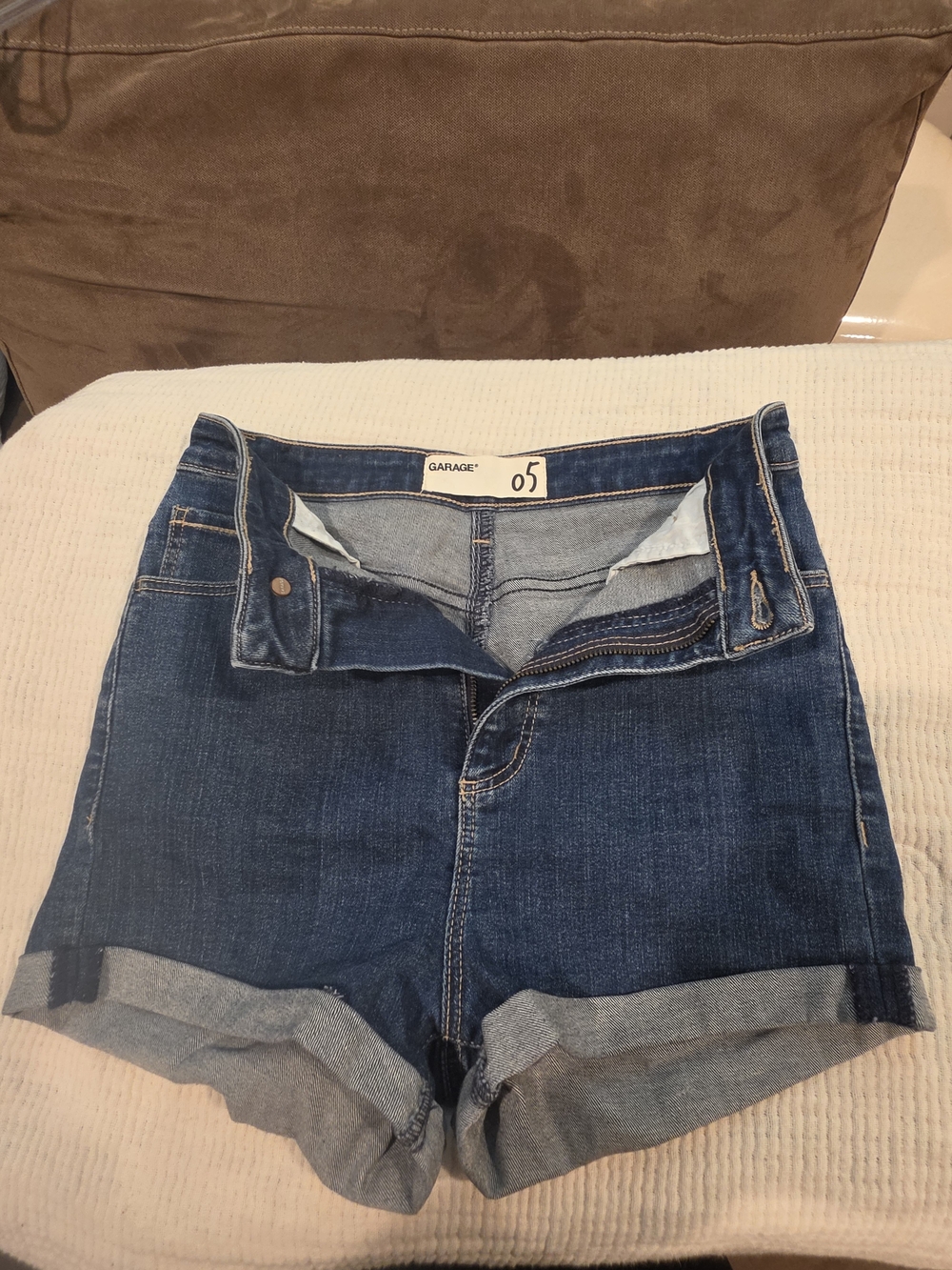 Garage High-Rise Rolled Hem Denim Shorts - Dark Blue